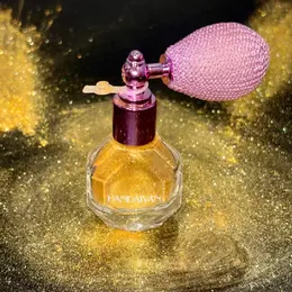 Highlighter Powder Spray Magic Shimmer - For Body, Hair, Face, Lips - Sparkle Glitter Highlighter Makeup Powder - Lightweight - Long Lasting or Women Halloween Party or Daily Wear,sunscreen, backtoschool