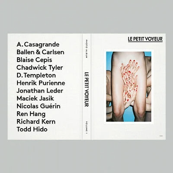 LE PETIT VOYEUR PHOTO BOOK #1
