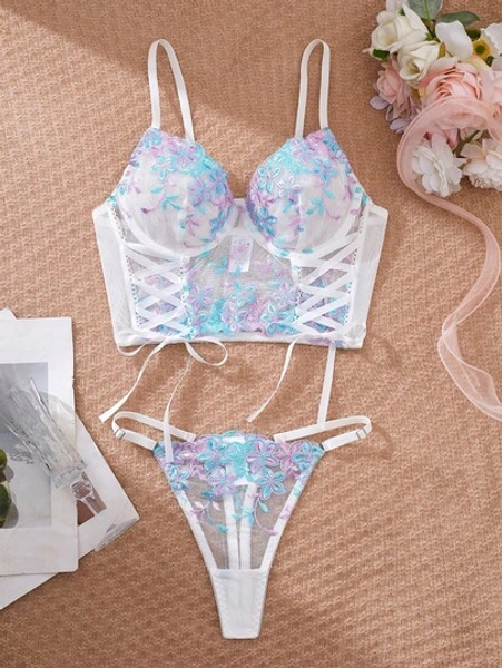 Women's Two Pieces Embroidered Lace Side Strap Bow Top With Briefs. The Top Is Paired With Lace Of The Same Color, Featuring An Exquisite, Simple And Fashionable Design.