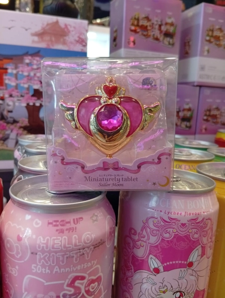 Pin de transformación de la tableta miniatura de Sailor Moon