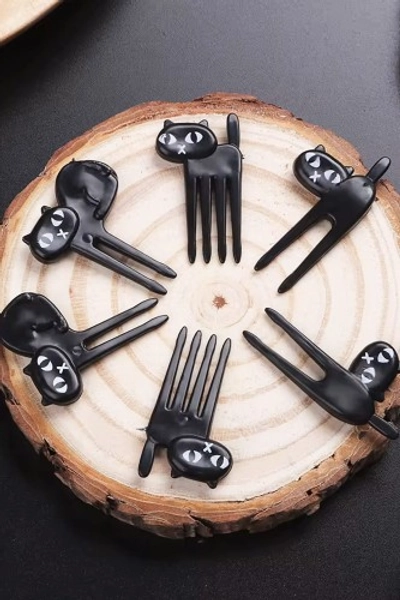 6x wykałaczek w kształcie kota