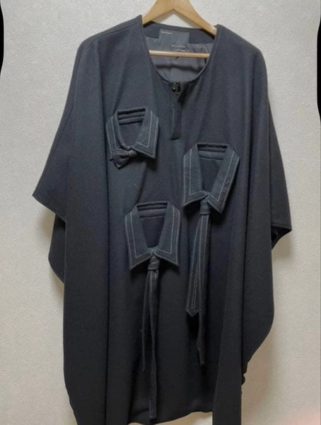 hazama 17-18aw 定位置を忘れたコート | Shop at Mercari from Japan! | Buyee