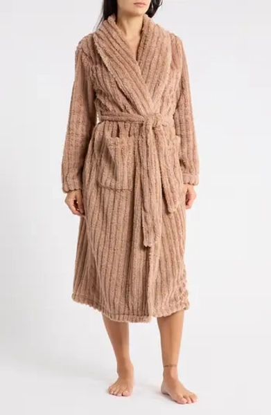 NORDSTROM RACK Textured Plush Fleece Robe in Tan Kernel at Nordstrom Rack, Size Large