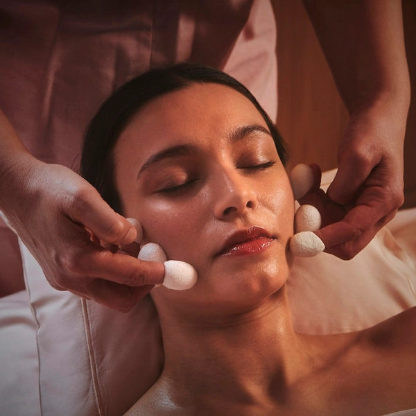 The Signature Bamboo & Silk Treatment