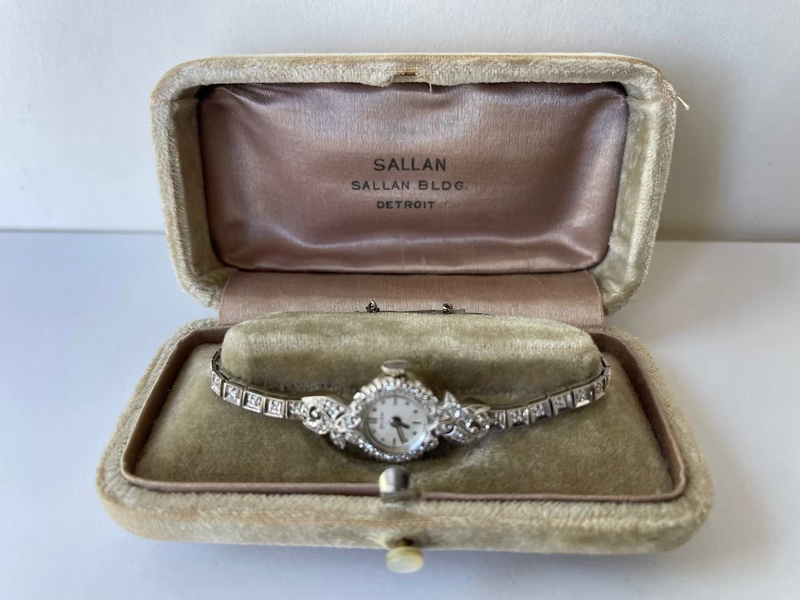 Bulova Ladies Art Deco Solid 14K (585)white Gold Watch Case and Bracelet 4 Ct Genuine Diamonds Original Box Swiss Made 1924 Cal. 6C - Etsy Australia