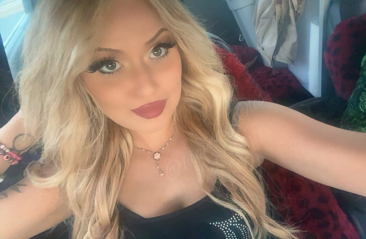 Tape In Hair Extensions 💇🏼‍♀️