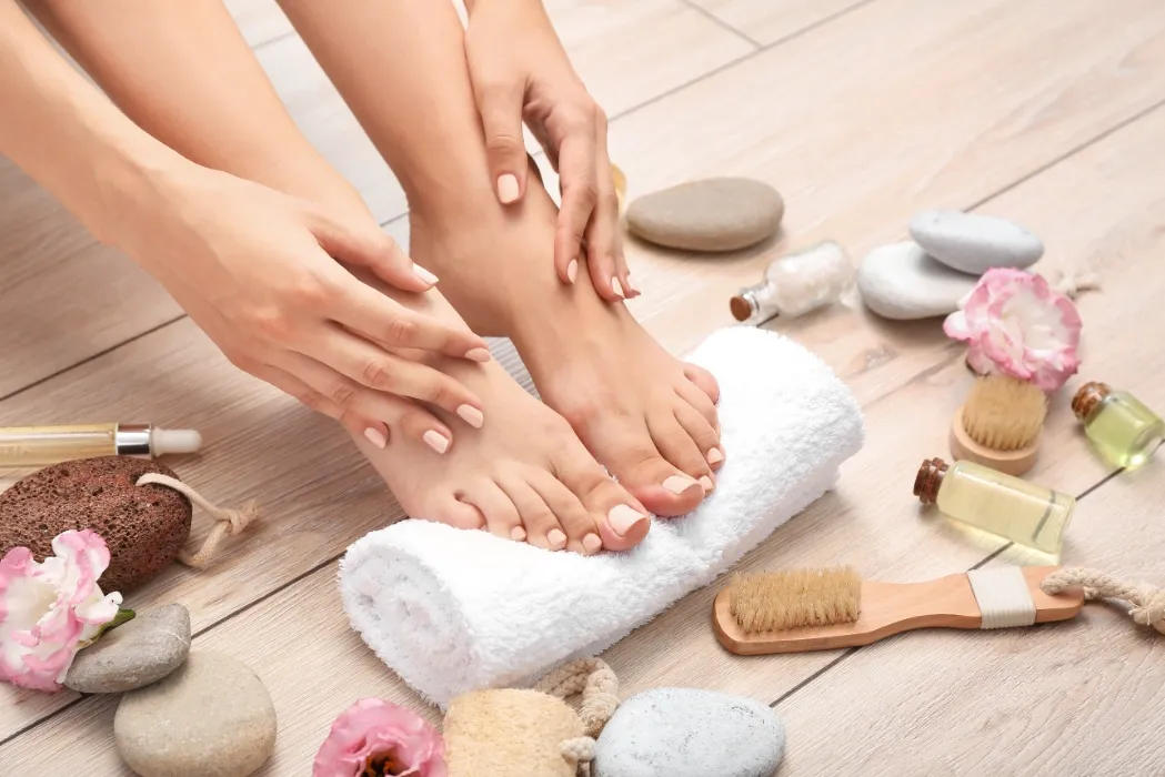 Mani or Pedi