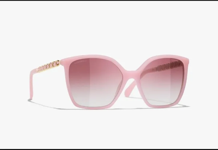 Chanel sunglasses ♡