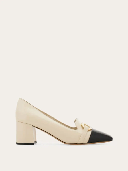 Gancini ornament pump