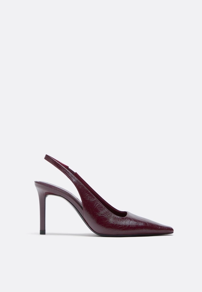 Basic high-heel shoes