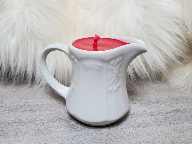 Filigree Pitcher Soy Wax Candle for Wax Play (4oz)