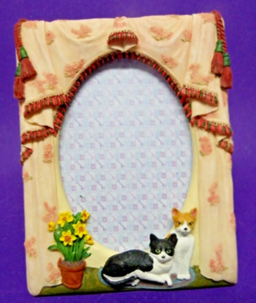 Kitty Cats & Flowers 3D Photo Frame Fits 4" x 6" Picture Resin EC | eBay