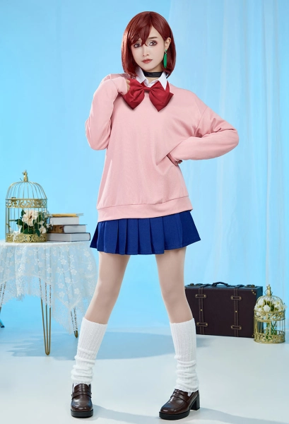 Momo Ayase Cosplay