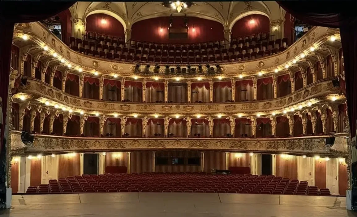 Balcony Seat Opera Ticket to see Carmen