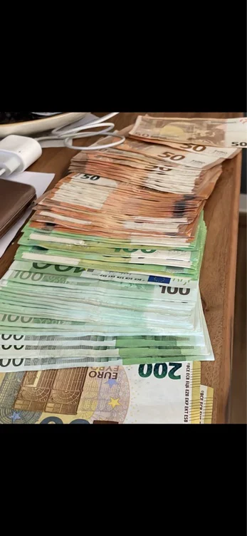💵1000💵 lots of money for the goddess