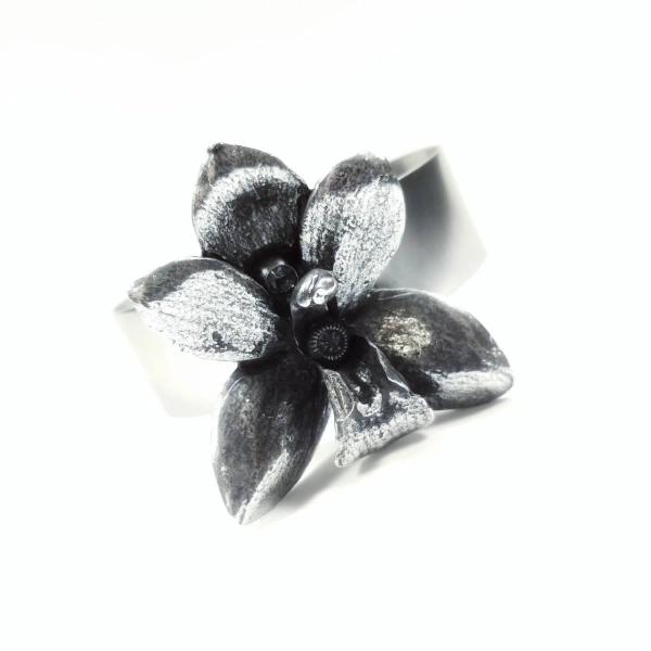 Boat Orchid Cuff | Martha Rotten