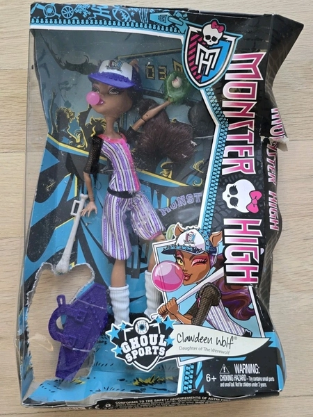 New In Box Monster High Ghoul Sports Clawdeen Wolf Doll Mattel 2013 Read****