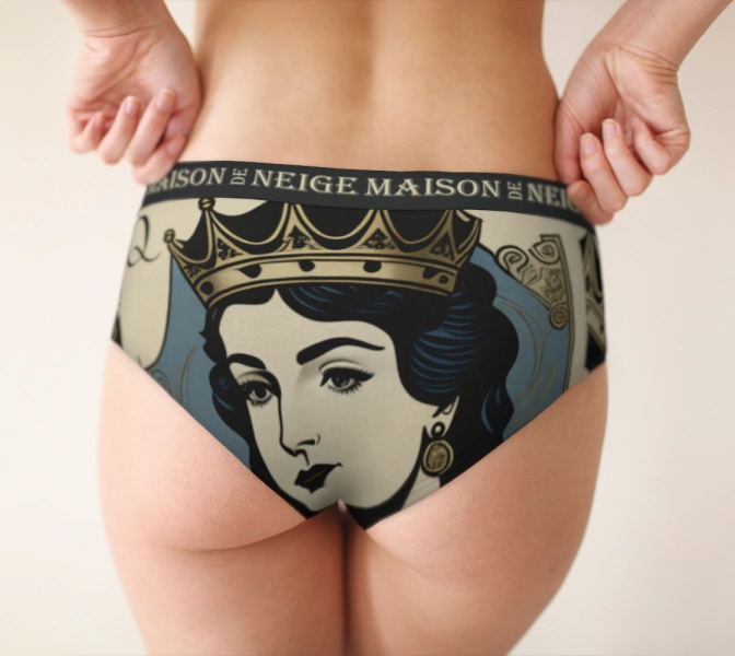 The Queen Bralette & Cheeky Panty — Maison De Neige