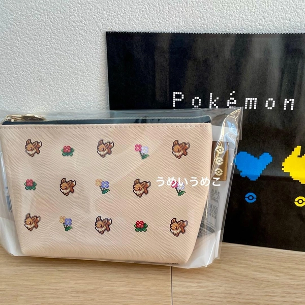 Pokemon Eevy Friends Pouch Merry Chocolate Valentine No Contents