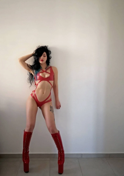 Body in latex fatto a mano