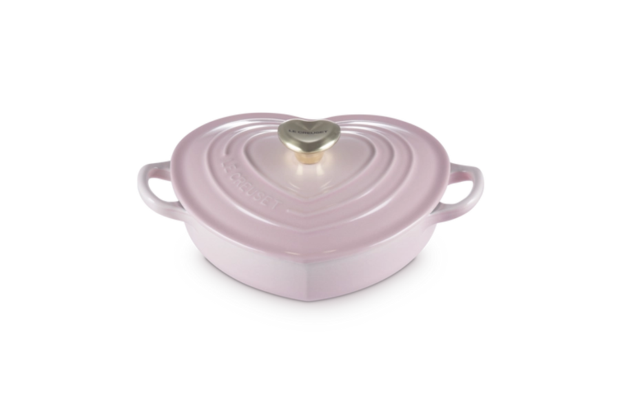 Cacerola baja corazón de hierro fundido con pomo corazón