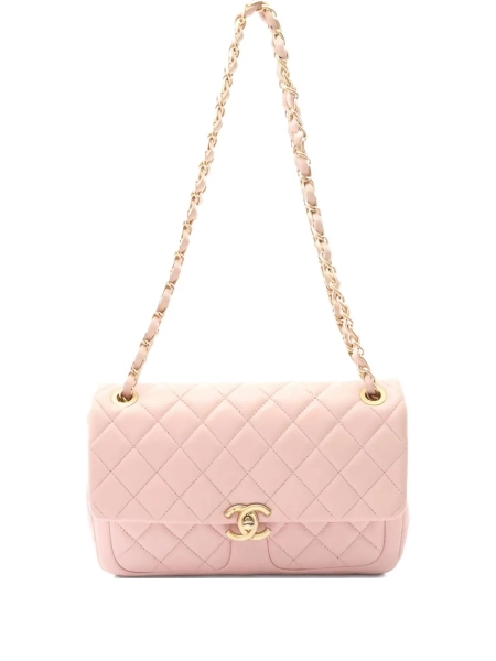 CHANEL Pre-Owned 2021 matelasse chain shoulder bag - Pink
