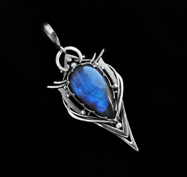 Wire Wrapped Silver Pendant With Blue Labradorite, Fairy Elf Necklace, Fantasy Jewelry Art Nouveau, Medieval, Witchy, Mysterious Pendant - Etsy