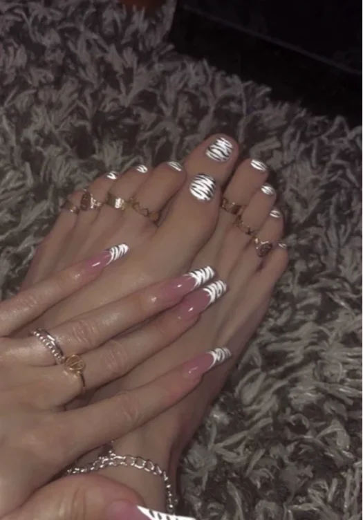 Nails & Toes 💅🏻 🦶🏻 