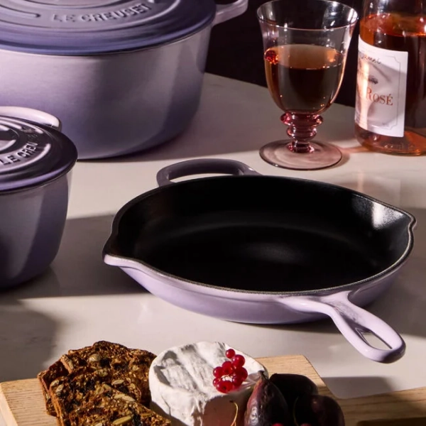 Signature Round Skillet