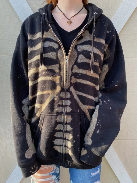 SKELEHOODIE