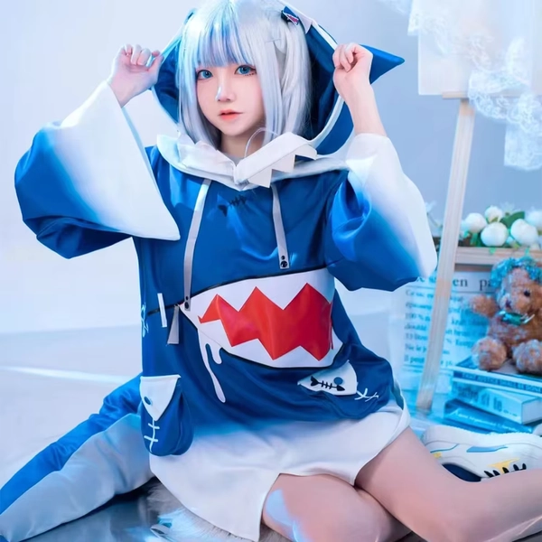 gura cosplay :3
