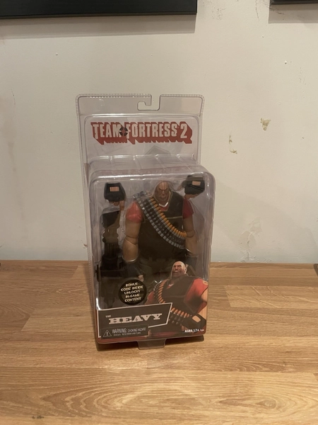 Team Fortress 2 RED Heavy NECA Action Figure