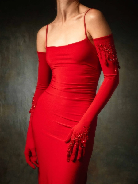 Hecate red — C'est Jeanne