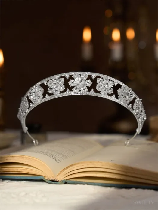 SV Alani Crystal Tiara