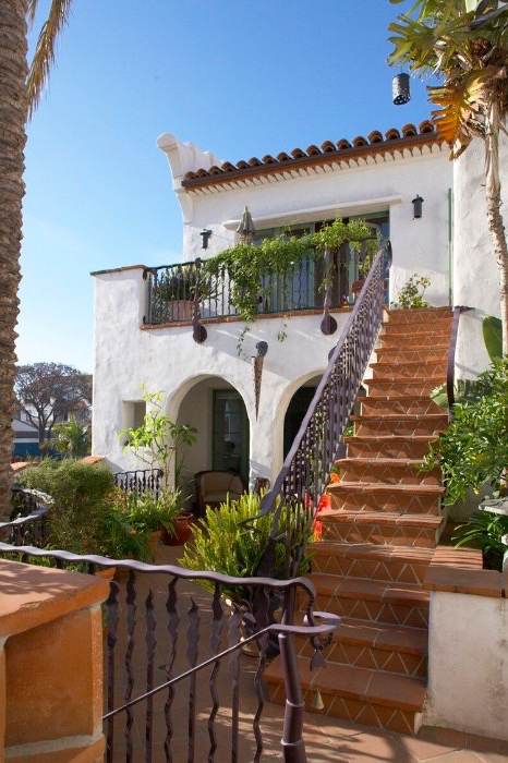 Villa Rental 🏡 ($2k)