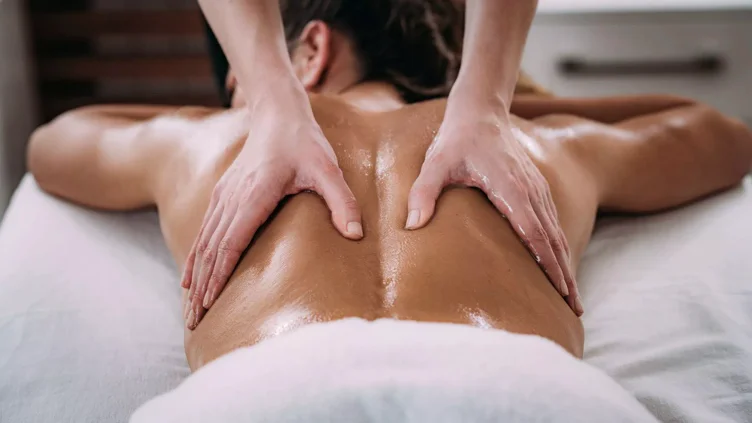 Therapeutic relaxation massage 