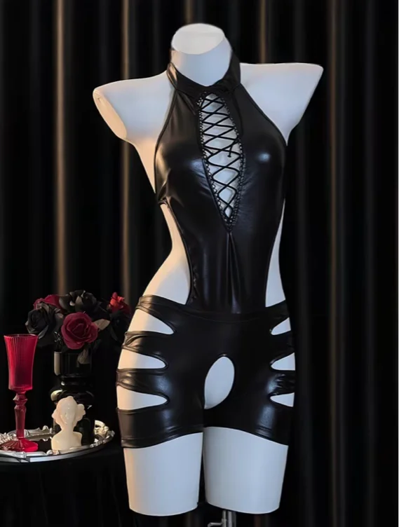 Black bodysuit 