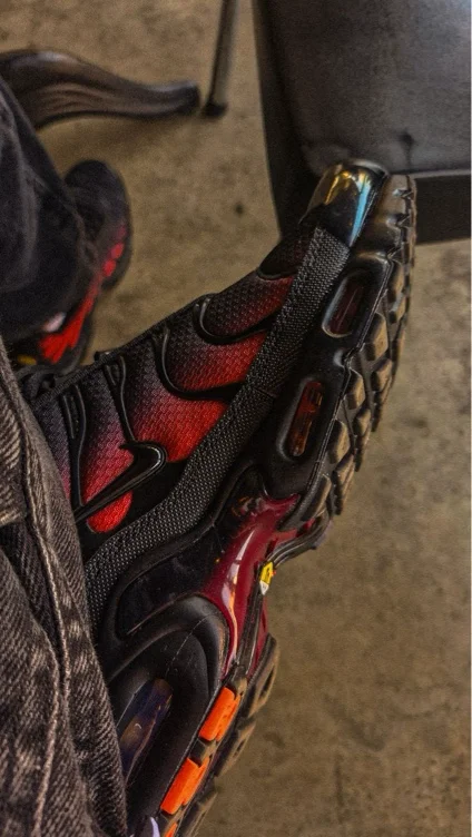 Treat master to some tn