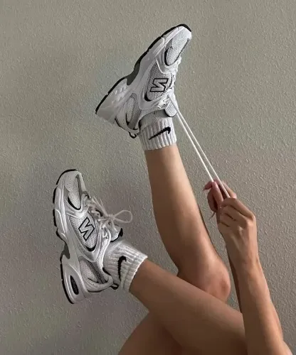 Gym shoes