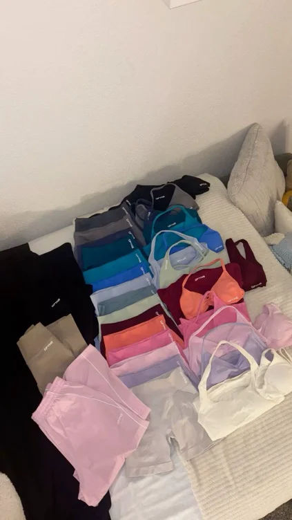 Gym clothes 