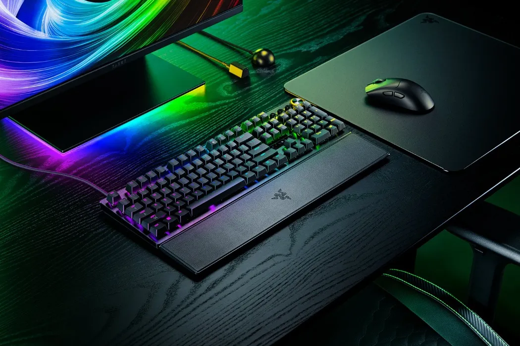 Buy Razer Huntsman V3 Pro 8KHz - US - Black | Gaming Keyboards | Razer.com