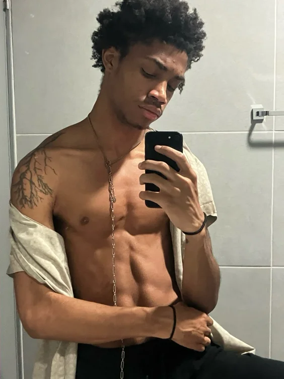 I LOVE MY KING! (TIP)