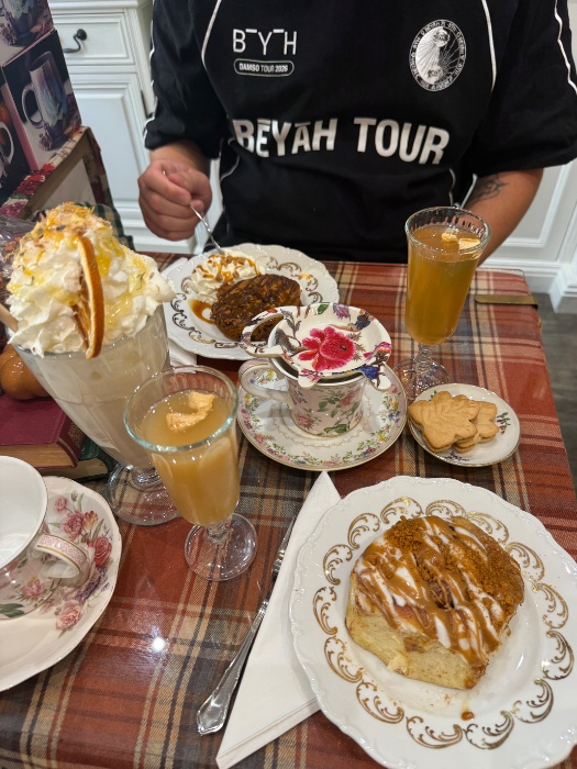 Tea Time 🫖