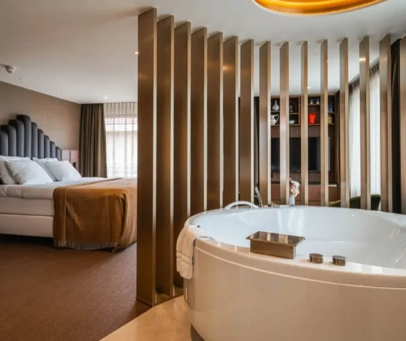 Hotel stay - luxury suite
