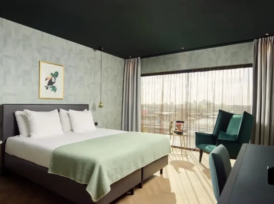 Hotel stay - comfort room