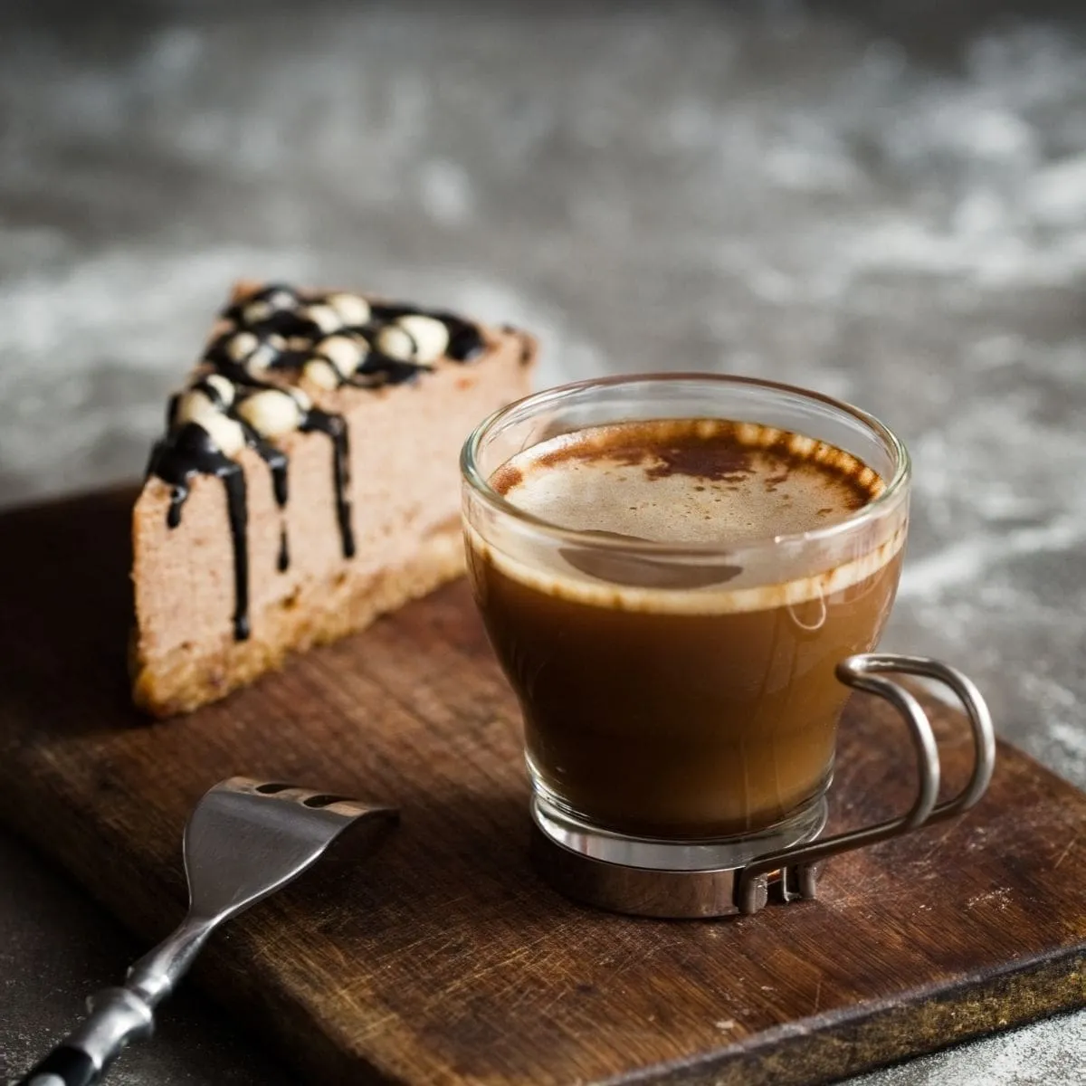Coffee and dessert