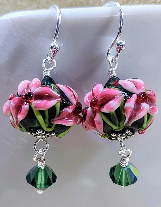 Glass lampwork earrings--Stargazer Lily