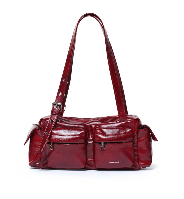 Samo Ondoh bag M color: vampire blood