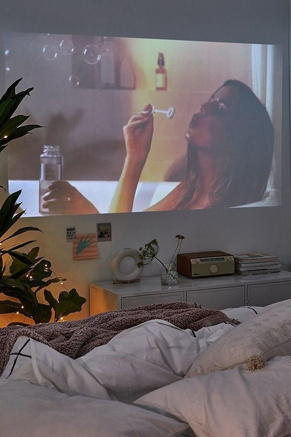 Wall Projector 📽️ 