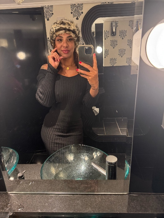 A cute shopping gift 